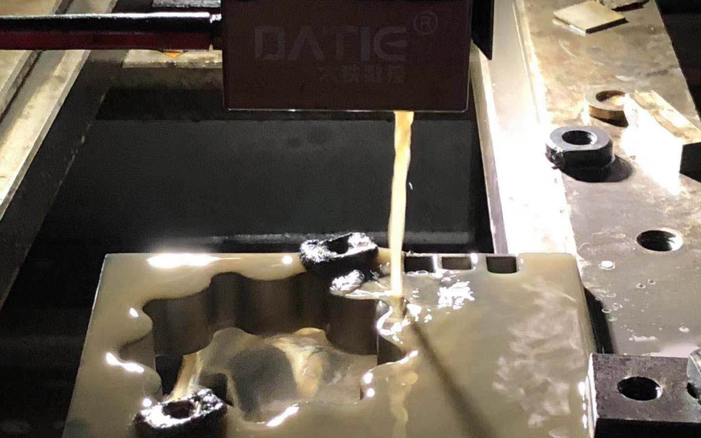 線(xiàn)切割的鉬絲尺寸對加工精度的影響1